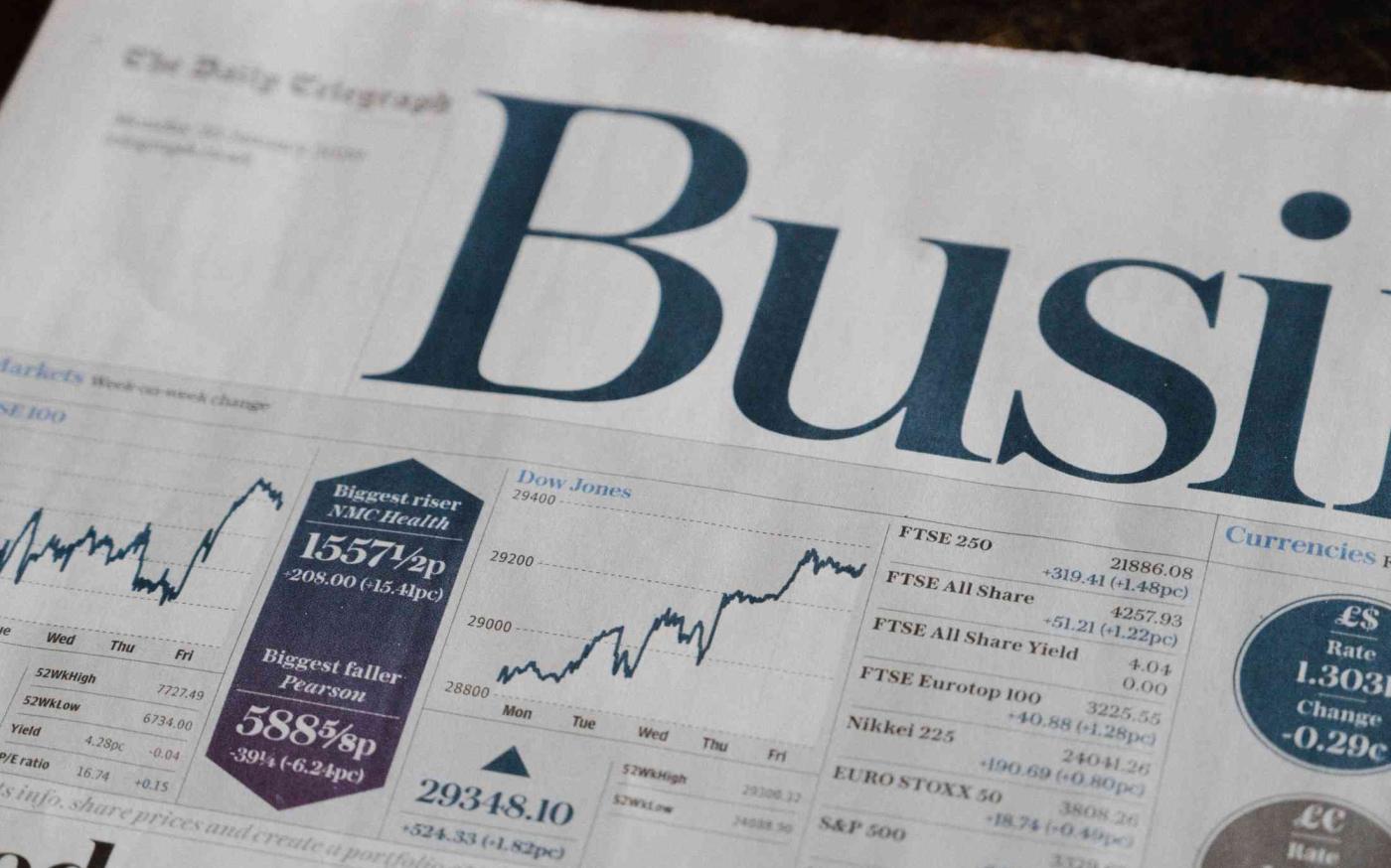 Navigating Fiscal Dramas and Market Downturns: What You Need to Know